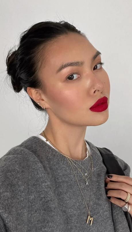 Tendencias maquillaje 2025 Mac trends labios ojos peinados Argentina productos cejas invierno otoño verano primavera