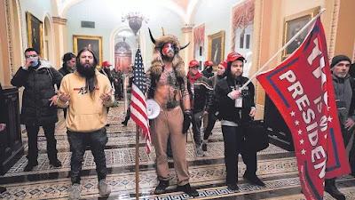 Donald Trump y Adolf Hitler.