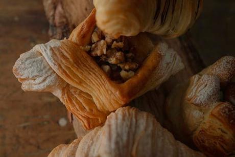 Descubre por qué los postres griegos típicos son un destino que no te puedes perder.