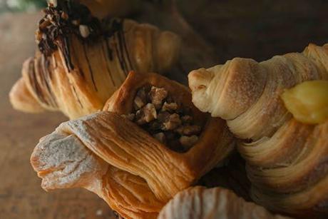 Descubre por qué los postres griegos típicos son un destino que no te puedes perder.