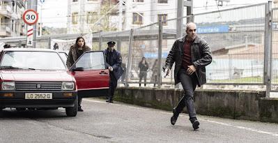 La infiltrada + Cuando cae el otoño