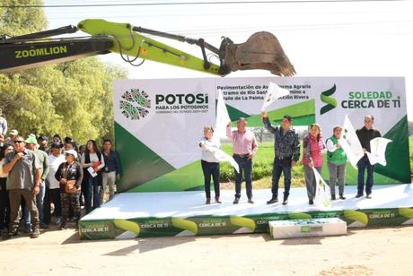Inicio de obra de pavimentación y alumbrado público en la Avenida Reforma Agraria de Fracción Rivera
