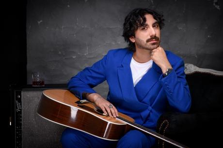 Antonio Montenegro inicia un viaje sin regreso y su primera parada es ‘Perdón por no pedir perdón’