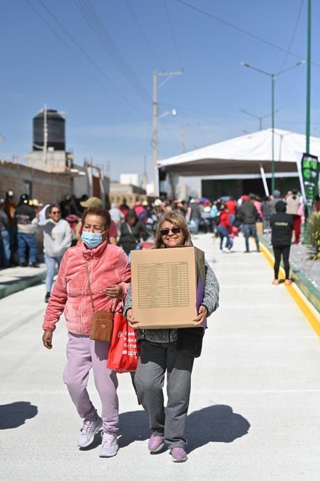 Modernización en Charcas: Inaugurada vialidad y fortalecidos apoyos sociales para el Altiplano potosino