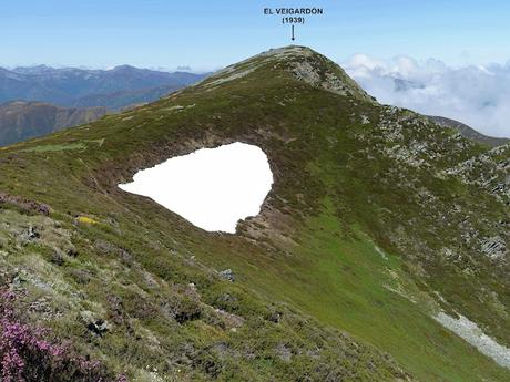 Degaña-Las Ḷḷagunas de Fasguéu-El Veigardón-El Mosqueiru Faro-Piedrafita