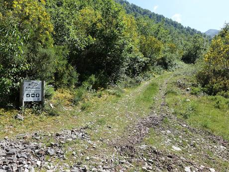 Degaña-Las Ḷḷagunas de Fasguéu-El Veigardón-El Mosqueiru Faro-Piedrafita