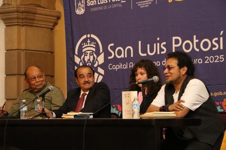 Filiberto Juárez Córdoba presenta su obra De locuras y corduras en el Miércoles Literario