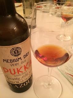 Pukka Medium Dry, de Agustín Blazquez.