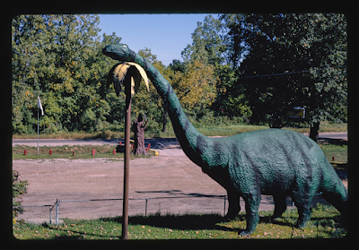 Esculturas dinosaurianas de carretera bajo la lente de John Margolies (II)