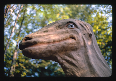 Esculturas dinosaurianas de carretera bajo la lente de John Margolies (II)