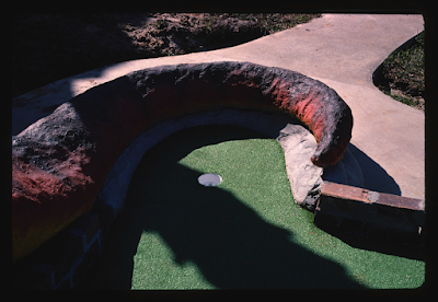 Esculturas dinosaurianas de carretera bajo la lente de John Margolies (II)