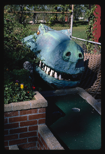 Esculturas dinosaurianas de carretera bajo la lente de John Margolies (II)