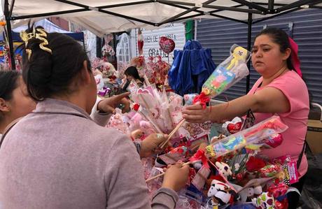 Ayuntamiento de Soledad de Graciano Sánchez impulsa la economía local en el Día del Amor y la Amistad