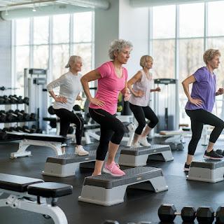 CREATINA Y DEPORTE EN PERSONAS MAYORES DE 60