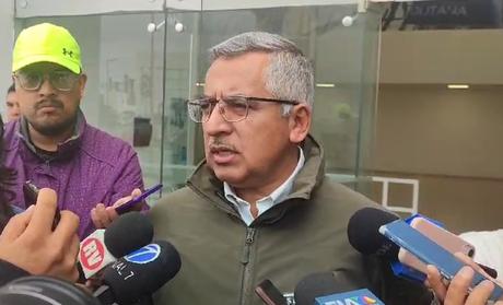 Ruiz Contreras anuncia rotación de directores en penales y alerta sobre uso de armas artesanales