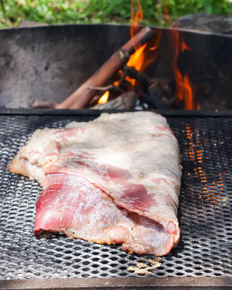 matambre plegado sobre la parrilla