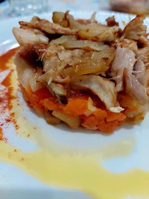 TIMBAL DE VERDURAS Y POLLO DE PUCHERO/COCIDO