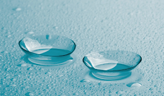 Un estudio explora la progresión de la miopía después de dejar de usar lentes de contacto.