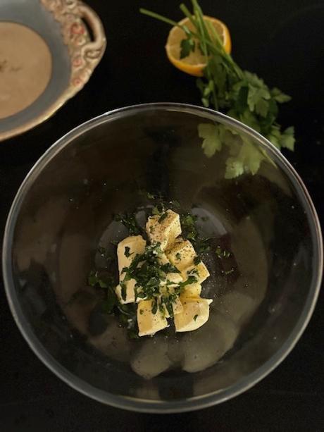 Salmón con mantequilla Maître d'Hotel : #Homenajeblog Salmón con mantequilla Maître d'Hotel : #Homenajeblog