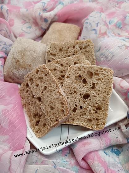 PAIN À LA FARINE DE BLÉ COMPLET/ WHOLE WHEAT BREAD / PAN DE HARINA INTEGRAL / خبز دقيق القمح الكامل