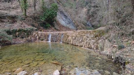 Explorando los Gorgs de Borredà en la Riera de Mergançol | Berguedà Explorando los Gorgs de Borredà en la Riera de Mergançol | Berguedà