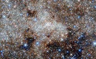 La NASA detectó una estrella hiperveloz que viaja a casi 2 millones de kilómetros por hora La NASA detectó una estrella hiperveloz que viaja a casi 2 millones de kilómetros por hora