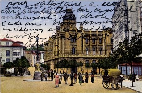 Ayuntamiento y Plaza de Pi y Margall