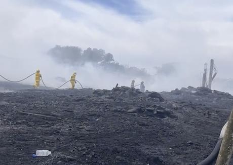 FGE abre carpeta de investigación por incendio provocado en la avenida Valentín Amador