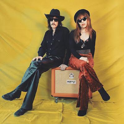 Capsula - Estrellas dobles (2024) Capsula - Estrellas dobles (2024)