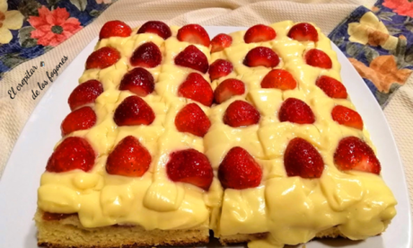 EL BIZCOCHO PERFECTO CON CREMA Y FRESAS ¡UN POSTRE IRRESISTIBLE PARA TODA LA FAMILIA!