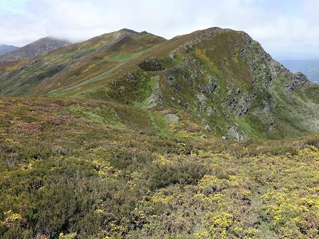 Trabáu-Las Ḷḷagunas de Trabáu-Tesu Mular-El Vaḷḷe Ḷḷeirosu