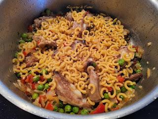 Fideuá de churrasquitos Fideuá de churrasquitos