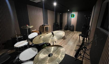 Dissonante Studios: el nuevo epicentro de la música y el arte en Bogotá