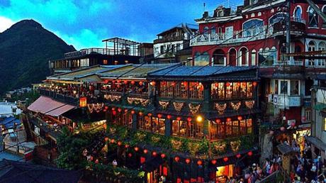 TAIWAN : KEELUNG Y LA ALDEA JIUFEN