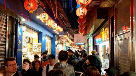 TAIWAN : KEELUNG Y LA ALDEA JIUFEN