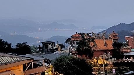 TAIWAN : KEELUNG Y LA ALDEA JIUFEN