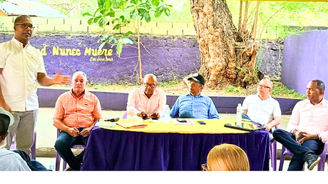 José Darío Cepeda asume como enlace de PLD en Peravia.