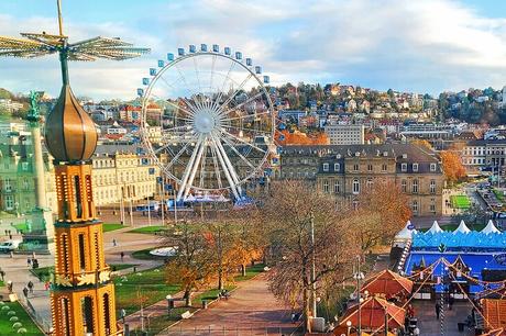 21 atracciones y actividades mejor valoradas en Stuttgart Vista de la Schlossplatz en invierno