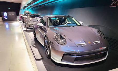 21 atracciones y actividades mejor valoradas en Stuttgart Una exposición en el Museo Porsche