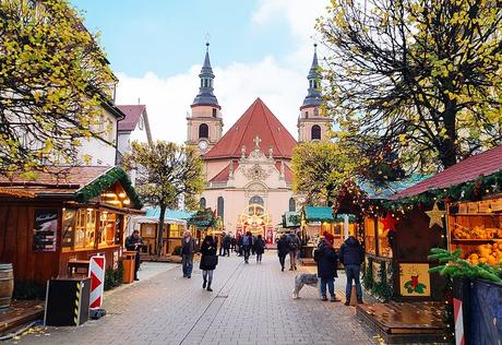 21 atracciones y actividades mejor valoradas en Stuttgart Una calle en Ludwigsburg