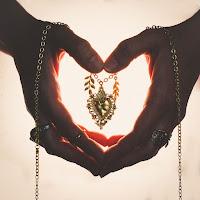 María Guadaña estrenan Amor