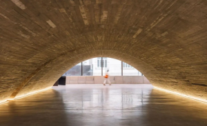 EDP Headquarters, Lisboa / Arq. Alejandro Aravena