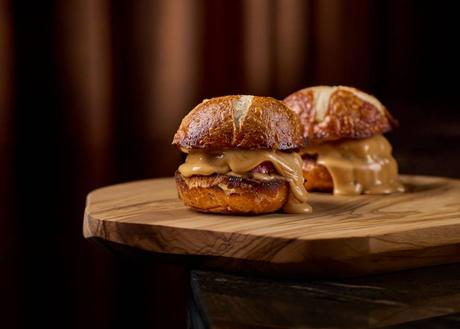 Leña Barcelona: mucho más       que carne y fuego