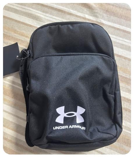 Under-Armour-bolso-bandolera-hombre-impermeable