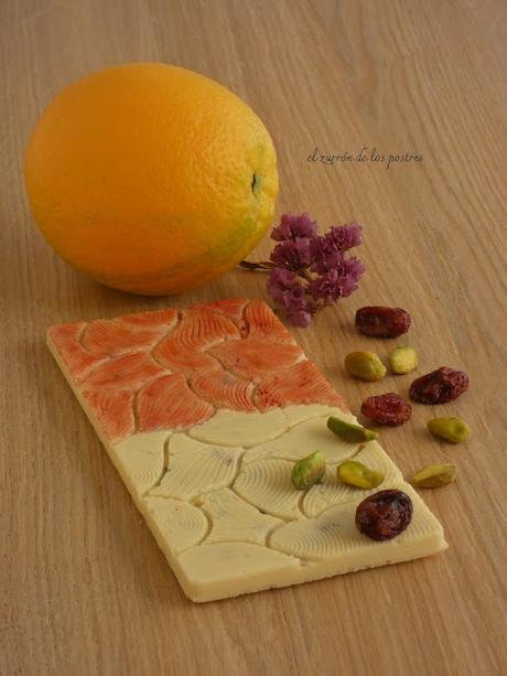 Tableta de Chocolate blanco con Arándanos y Pistachos