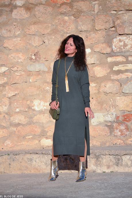 GREEN & BEIGE GREEN & BEIGE