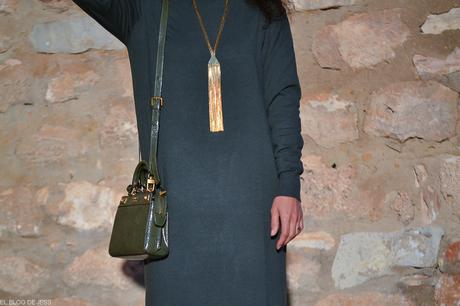 GREEN & BEIGE GREEN & BEIGE