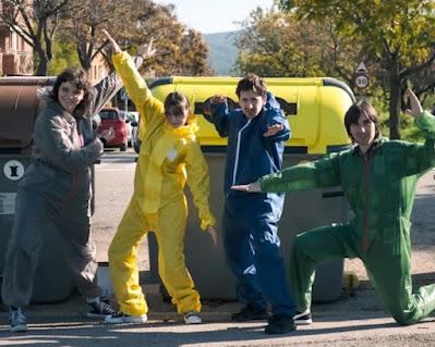 KORÉ: 'METAL CHAIRS'