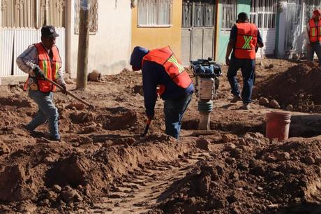 Alcalde Galindo pavimenta Los Magueyes y transforma 30 años de rezago en justicia social