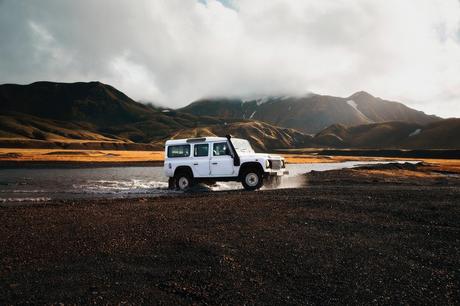 Cómo cuidar su Land Rover - Guía para propietarios de vehículos Free Land Rover Iceland photo and picture